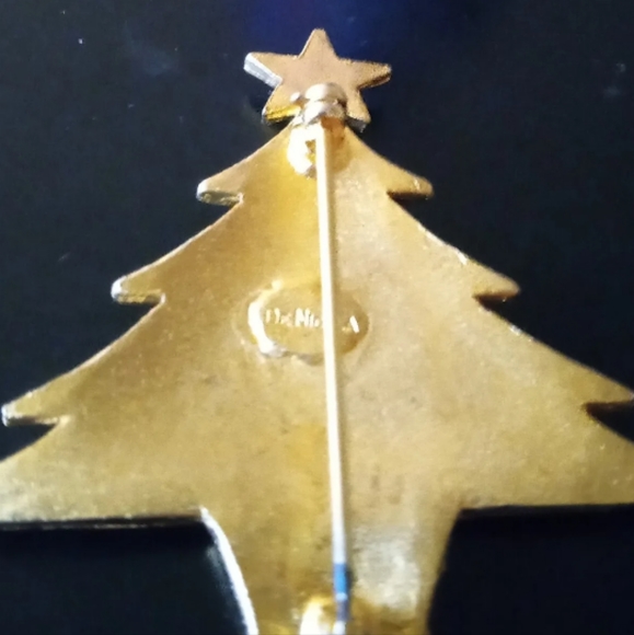 DeNikola Rare Signed Christmas Tree Brooch/Pin, gold tone, rhinestones, vtg - Picture 5 of 5